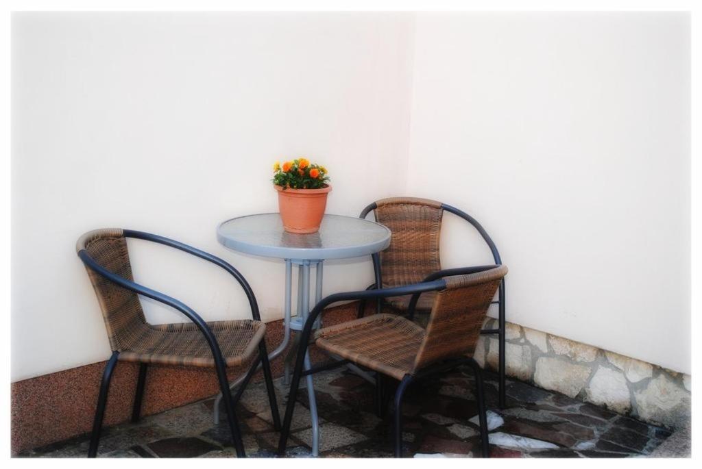 Apartmani Alma Пула Экстерьер фото